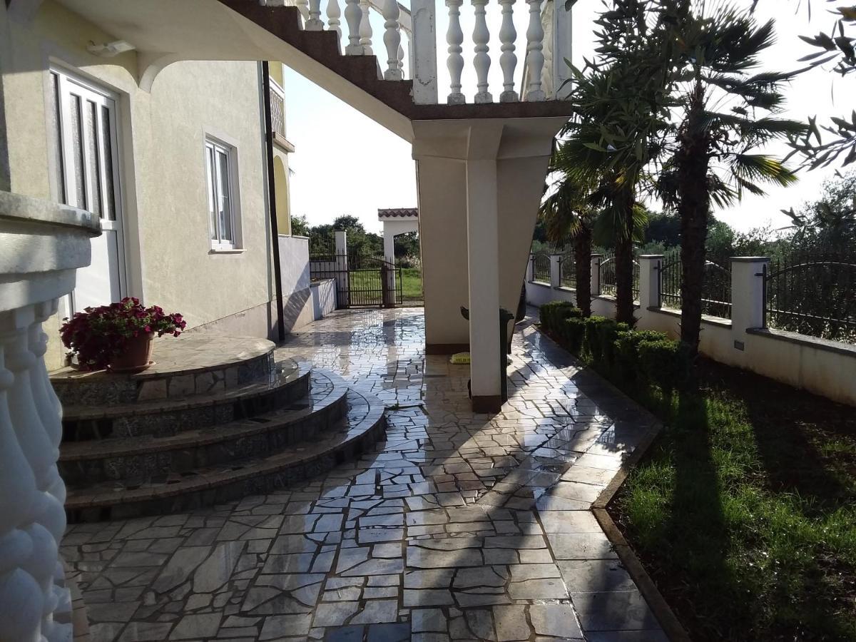 House Apartments Ariamare Porec Luaran gambar
